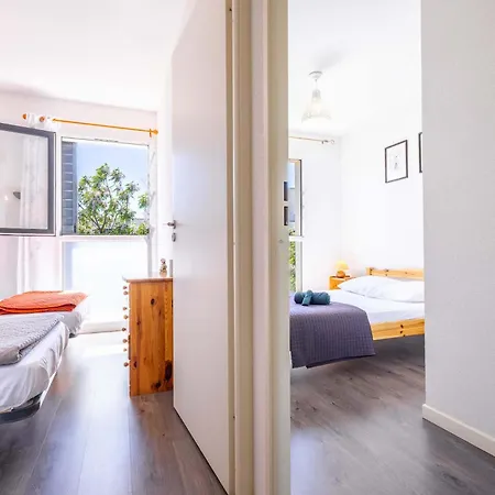 Confortable Pavillon Climatise A 500m De La Ferienhaus Sérignan