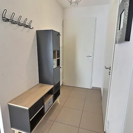 Hébergement de vacances Confortable Pavillon Climatise A 500m De La *